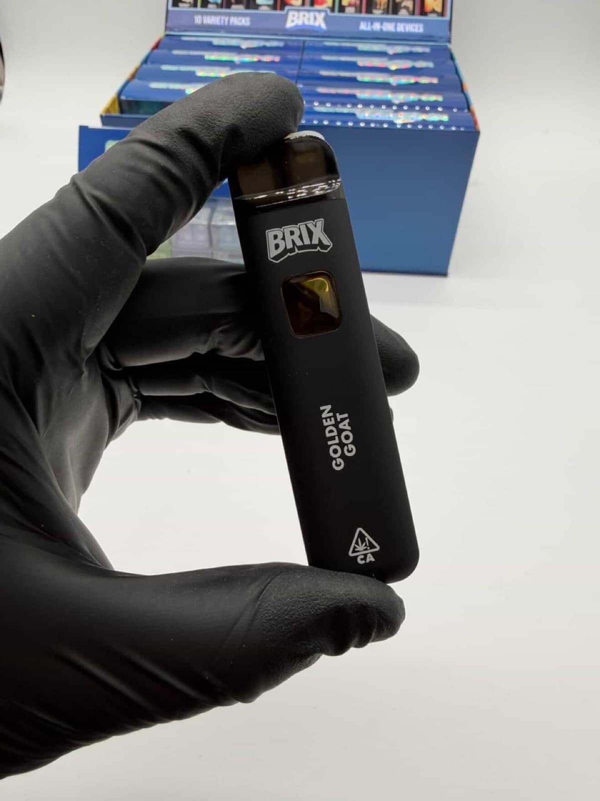 Brix Golden Goat black device
