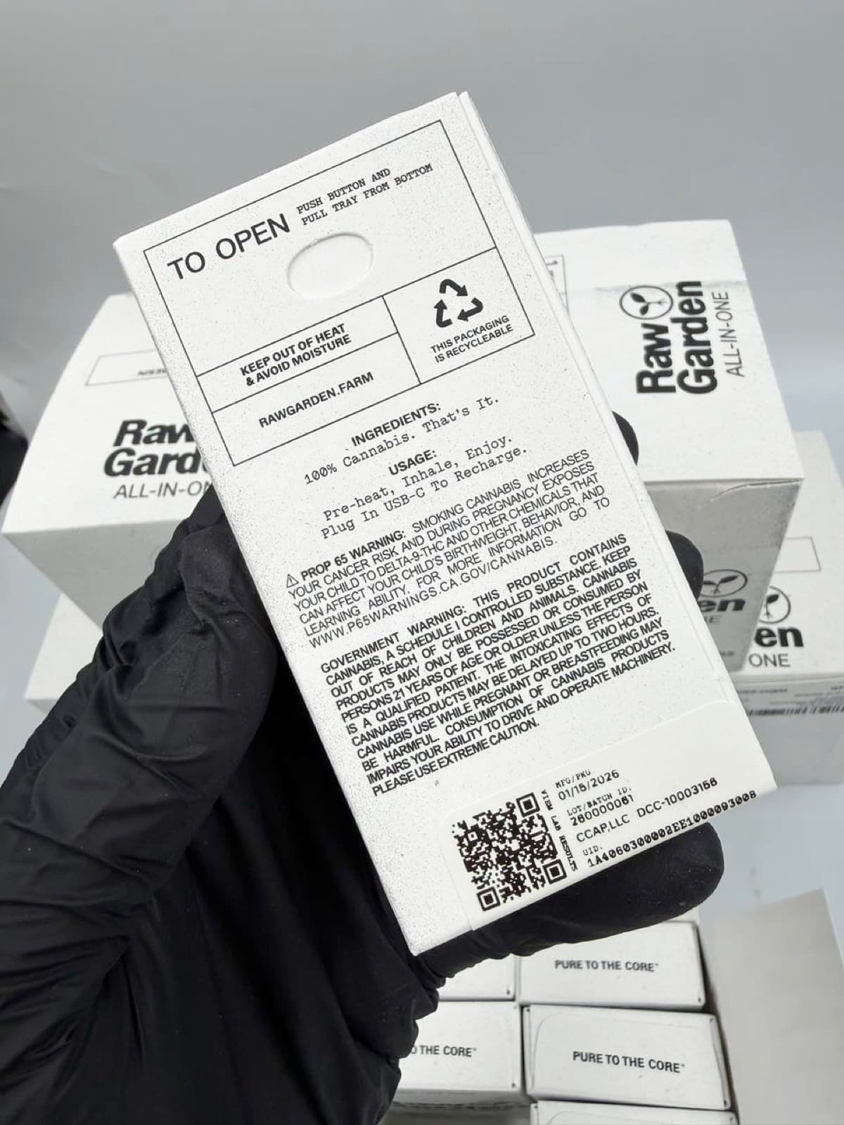 Back of Raw Garden box with usage details