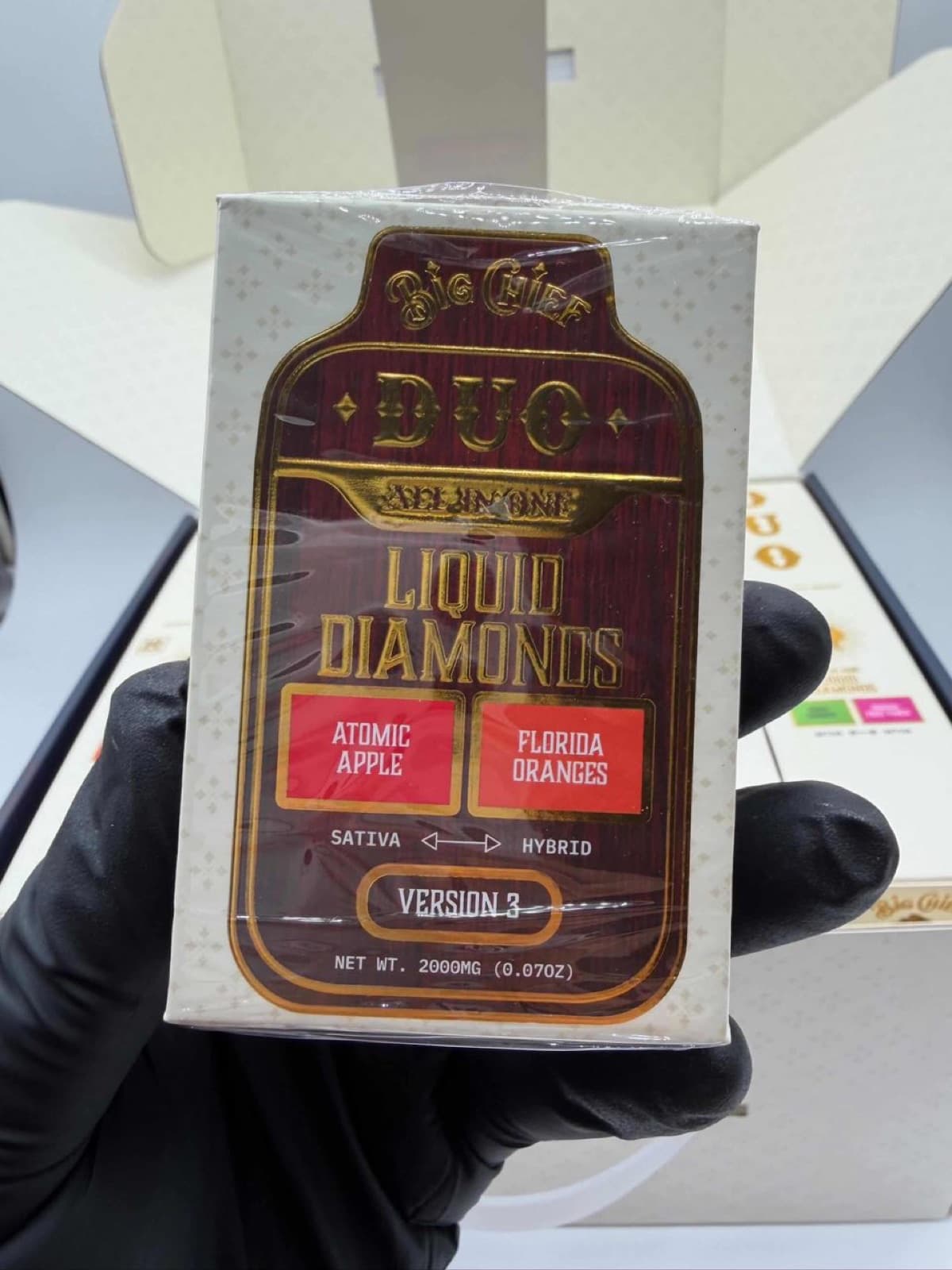 Big Chief Duo V3 liquid diamonds box, Atomic Apple and Florida Oranges
