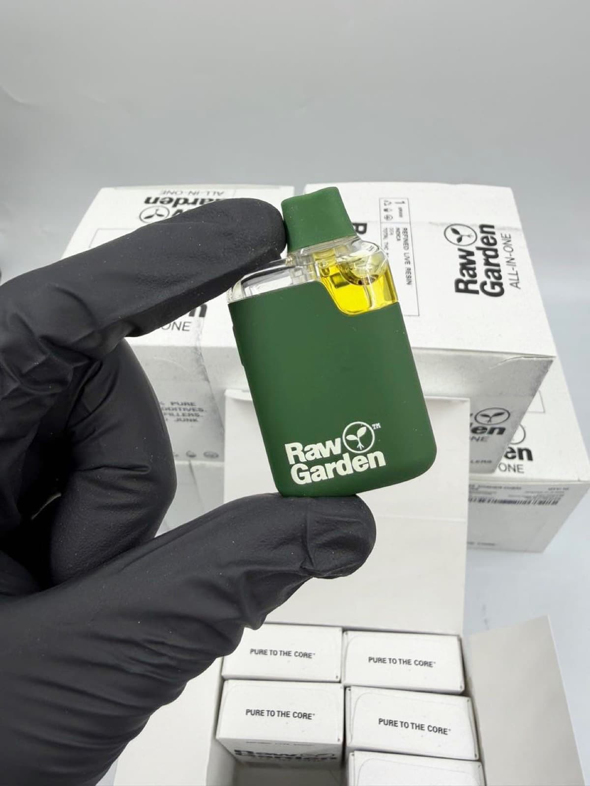 Raw Garden green all-in-one device